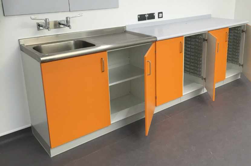 How to select the best British furniture manufacturer for healthcare storage